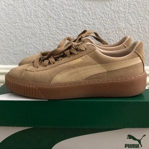 Puma Suede Platform - Oatmeal